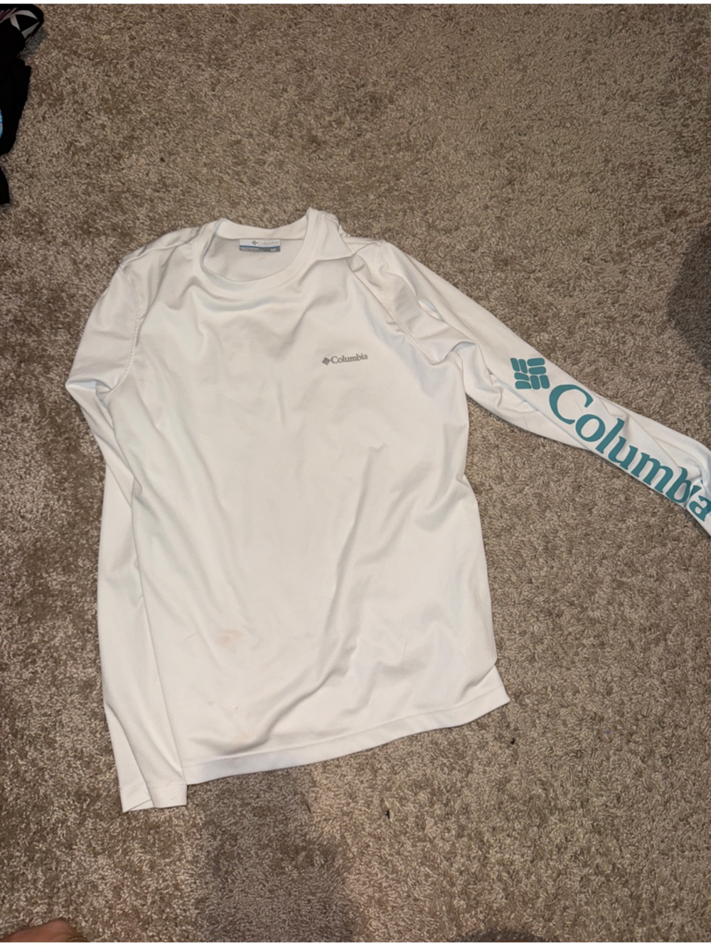 Columbia White Performance Long Sleeve Shirt with Teal Tag